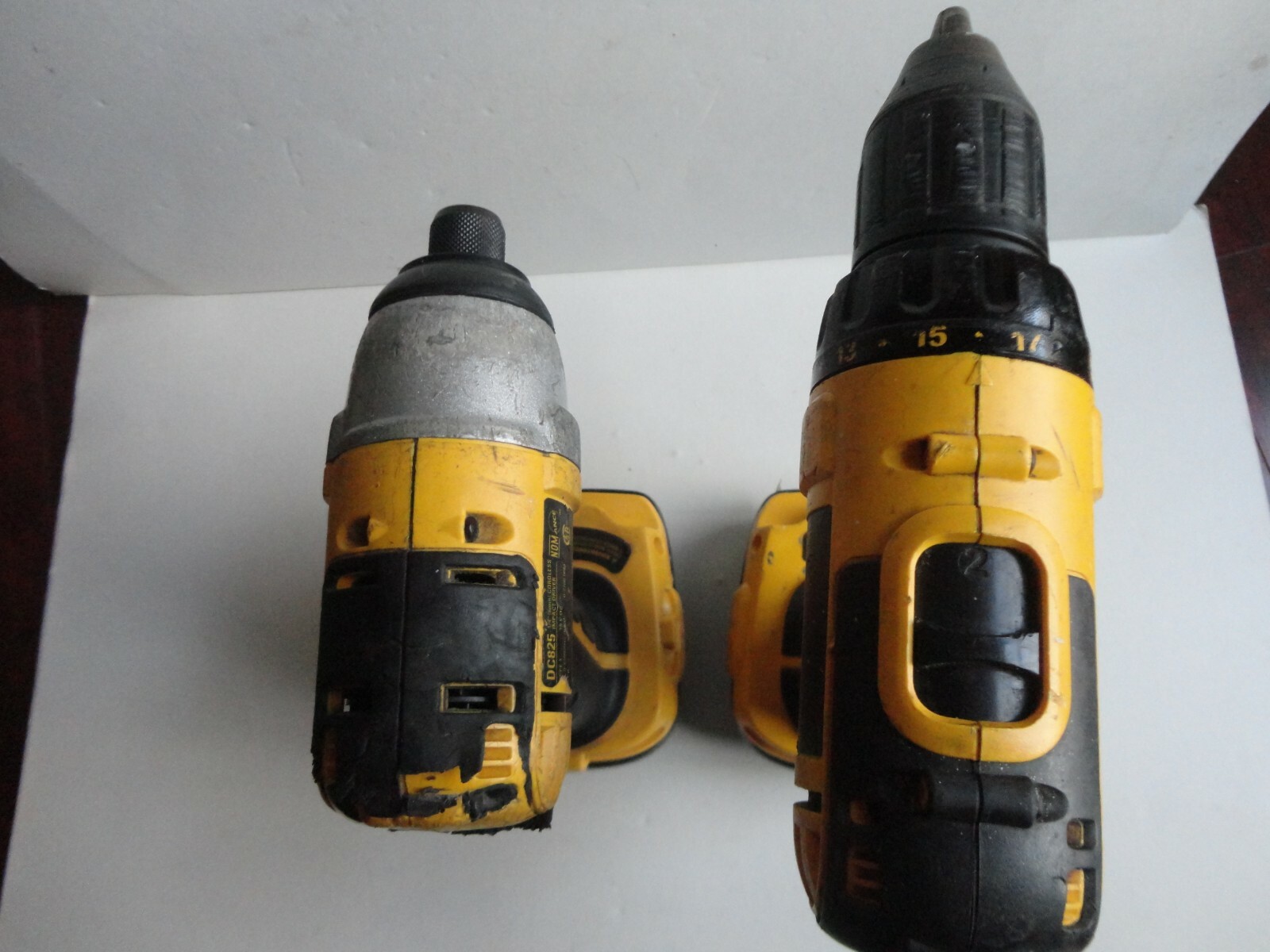 DeWalt DCK265L Kit DCD760 Drill/Driver/ DC825 Impact w/ Charger 2 Li-Ion batter