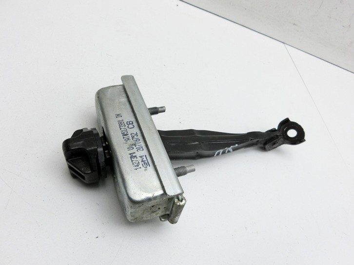 Opel Zafira C 11-16 Türfangband Rechts Hinten Opel Zafira C 11-16 16.10.2014 20778752 5173991 gebraucht Vorschau 2