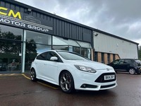 2014 Ford Focus 2.0T ST-2 5dr HATCHBACK Petrol Manual