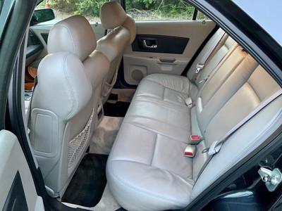 image 3 of interior