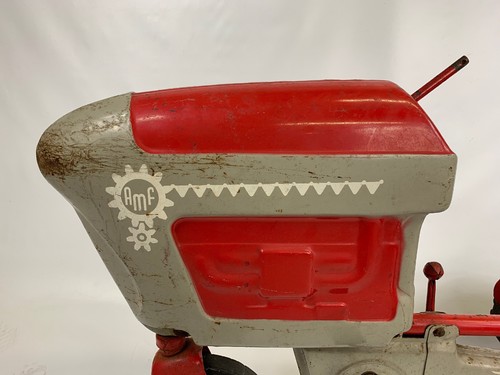 Vintage AMF Ranch Tractor Pedal Tractor Car Toy Tractor!