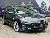 2018 Vauxhall Astra 1.6 CDTi BlueInjection SRi Nav Auto Euro 6 (s/s) 5dr HATCHBA