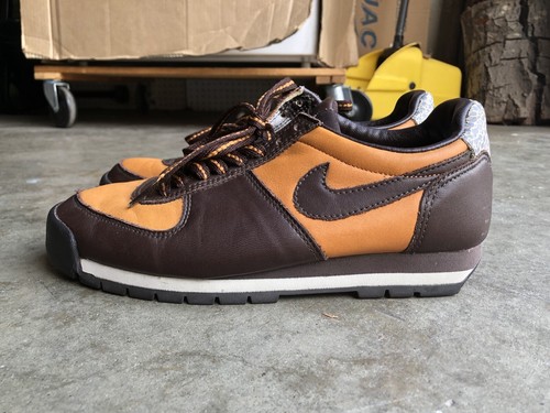 nike acg air lava dome 2000