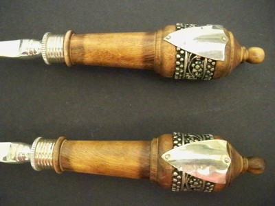 VINTAGE SALAD SET FORK AND SPOON SILVERPLATED WOODEN HANDLES