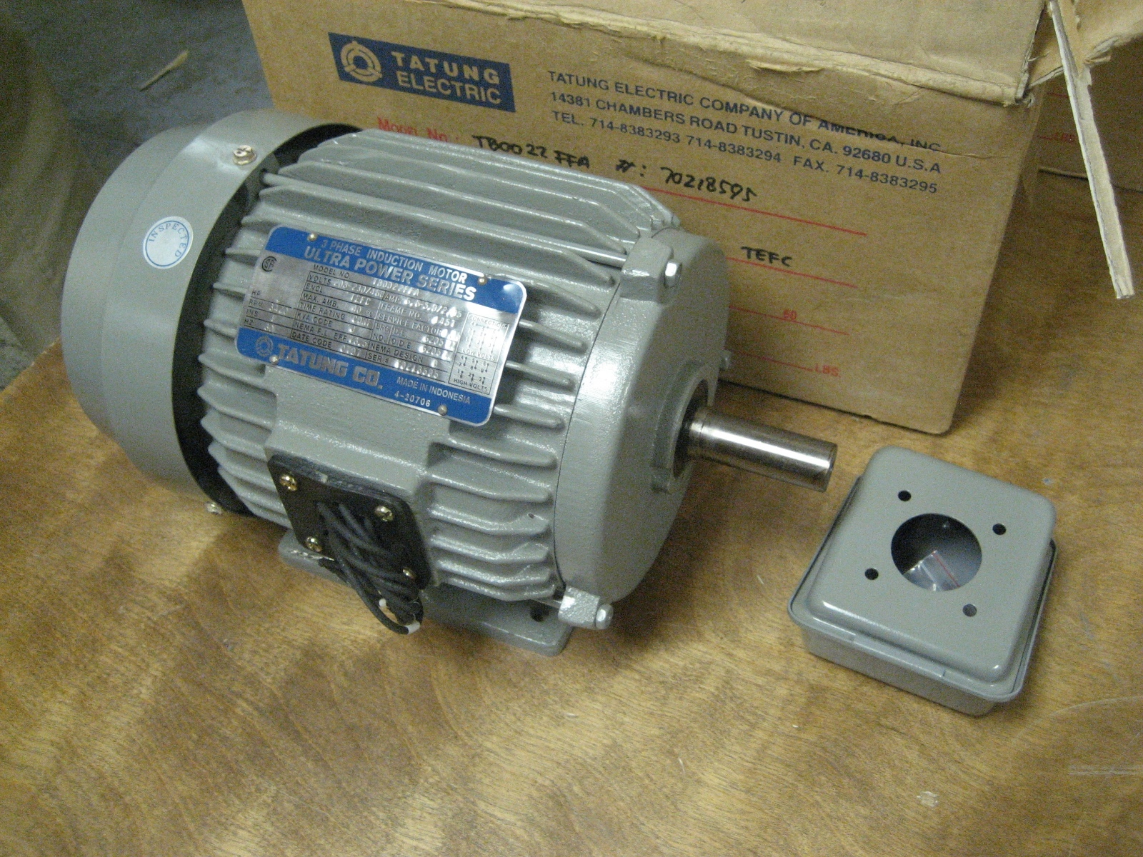 TATUNG ELECTRIC 2HP AC MOTOR TB0022FFA 208230/460VAC 60HZ. 3420 RPM