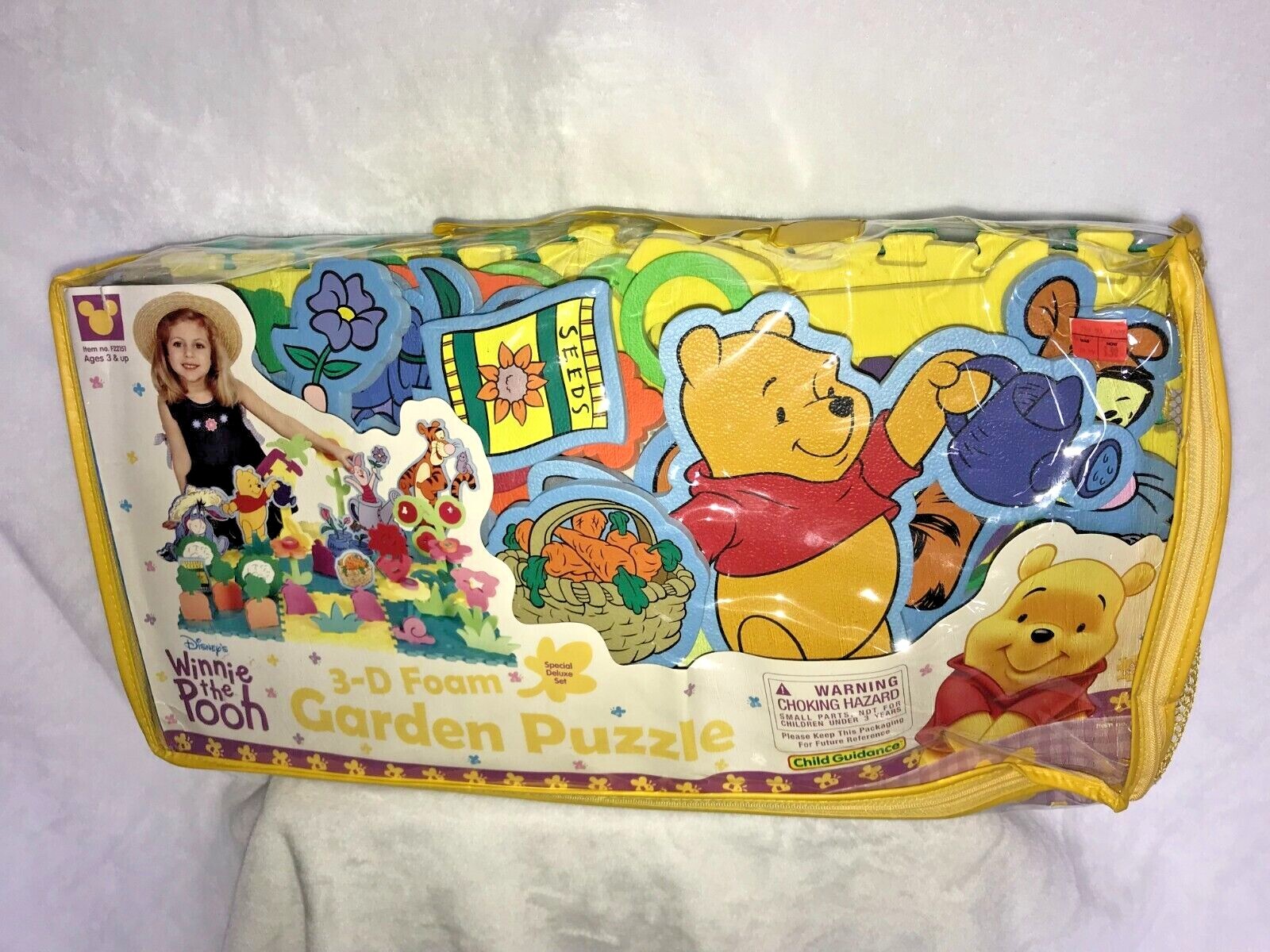 ヴィンテージ　プー　ティガー　POOH Friendship Day 2003 Winnie the Pooh and Friends “T is for Tigger”Bradford