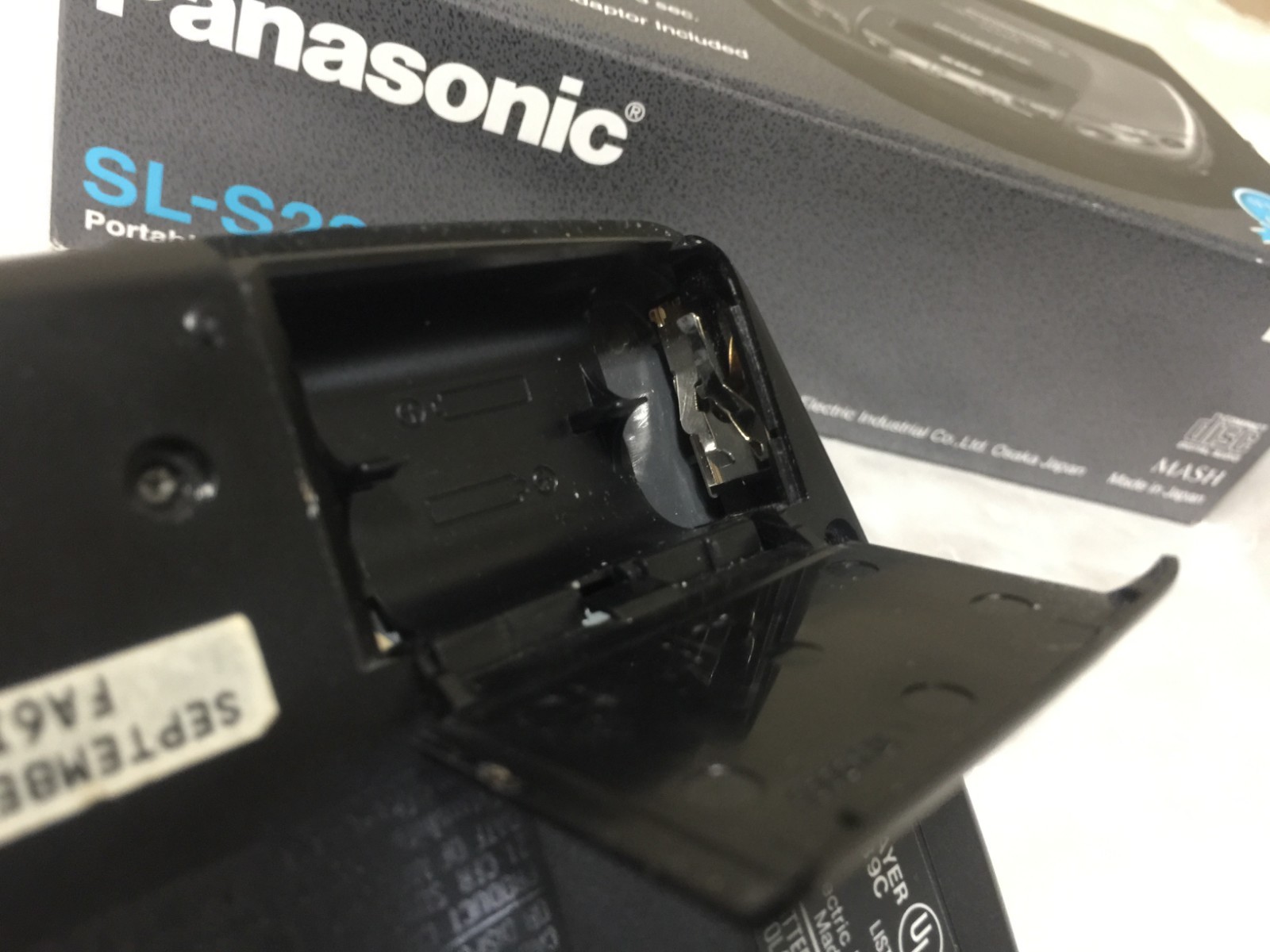 Vintage Panasonic SL-SL239C Portable CD Player w/ Original Box - Tested!