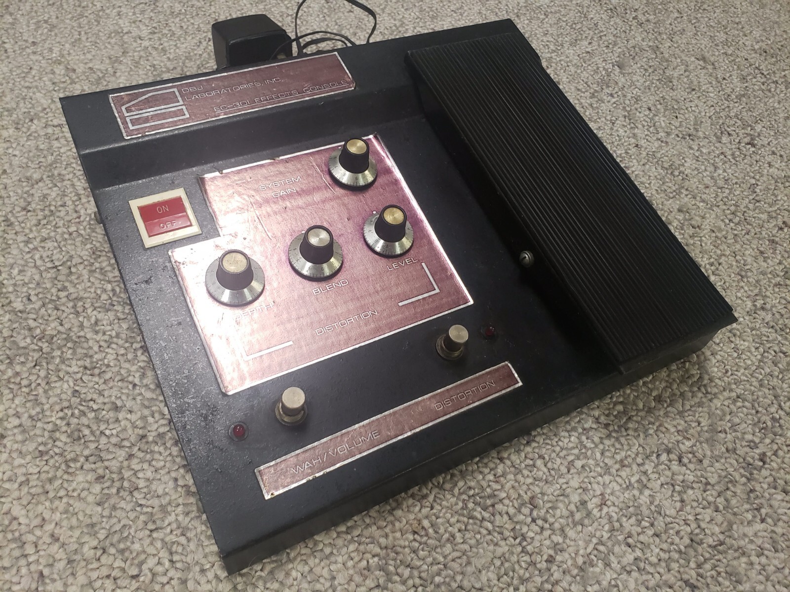 チェンです Rare 80s DBJ Laboratories EC-301 Guitar Effects Console Fuzz