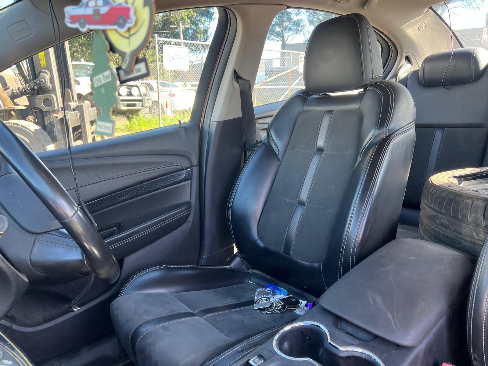 HOLDEN COMMODORE VF 05/2013-12/2017 LEFT REAR GUARD LINER SS/SV6/SS-V - thumbnail 12