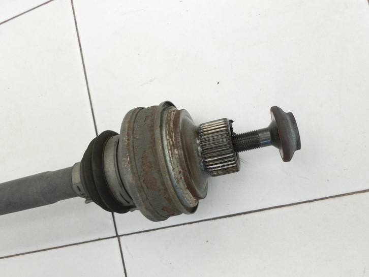 Audi A6 C8 4A 18-23 Kombi Hybrid TFSI 2,0 185KW Antriebswelle Gelenkwelle Hinten Links Audi A6 C8 4A 18-23... Vorschau 4