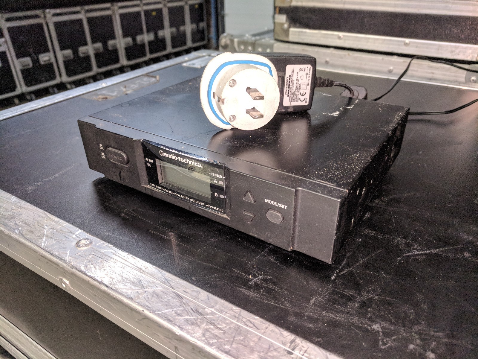 Audio Technica ATW-R3100 UHF Wireless Synthesized Diversity Receiver ATW-R3100