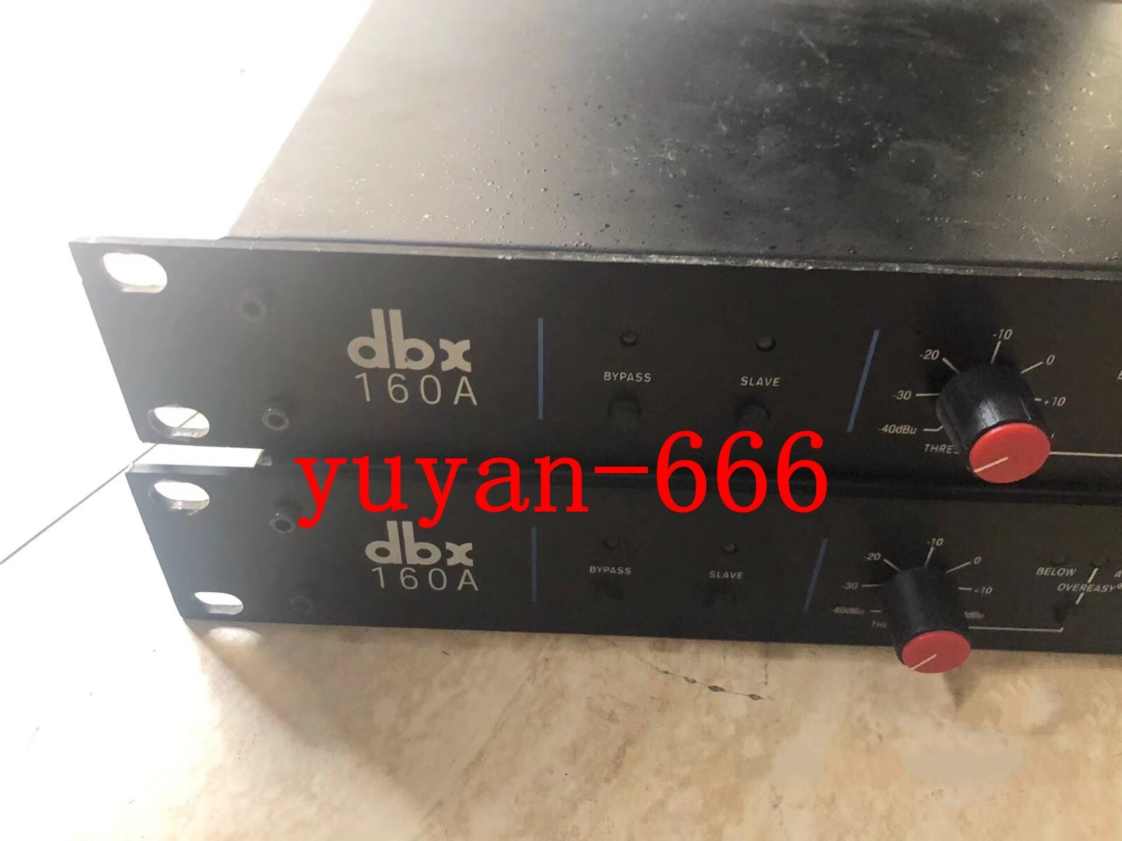 dbx 160A USA製　コンプレッサー 1PCS USED DBX 160A Audio Compressor by Fedex or DHL #N309P