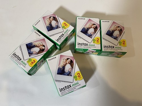 INSTAX MINI FILM 20 SHEETS 3個セット Amazon.com : Fujifilm Instax Mini Instant Film Twin Pack