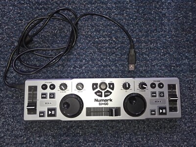 Numark DJ 2 GO Portable USB DJ Controller