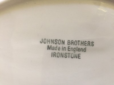 Johnson Bros. Regency Oval Vegetable  Bowl, All White, Excellent