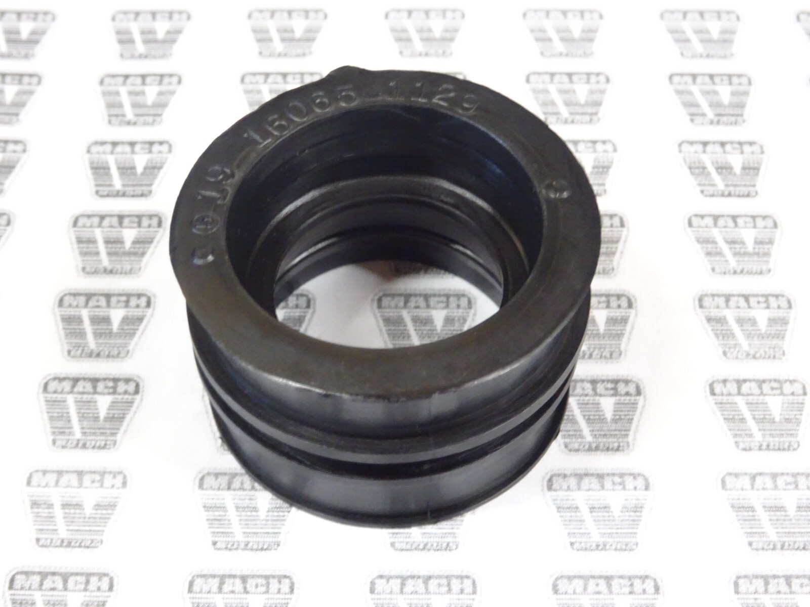 Kawasaki NOS NEW 16065-1129 Carburetor Holder ZX ZX600 Ninja