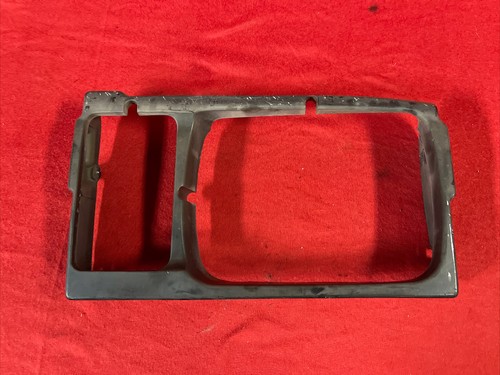 1984-1986 Nissan 300ZX Z31 2+0 Turbo Left Driver HEADLIGHT