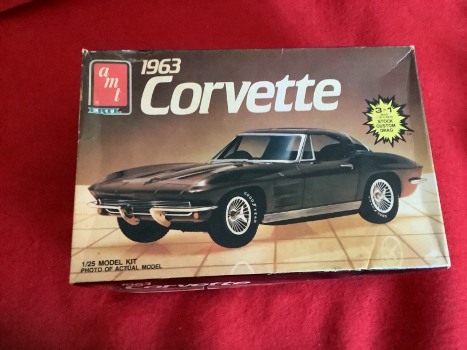 RARE ESTATE FIND VINTAGE AMT1963 CHEVROLET CORVETTE STINGRAY
