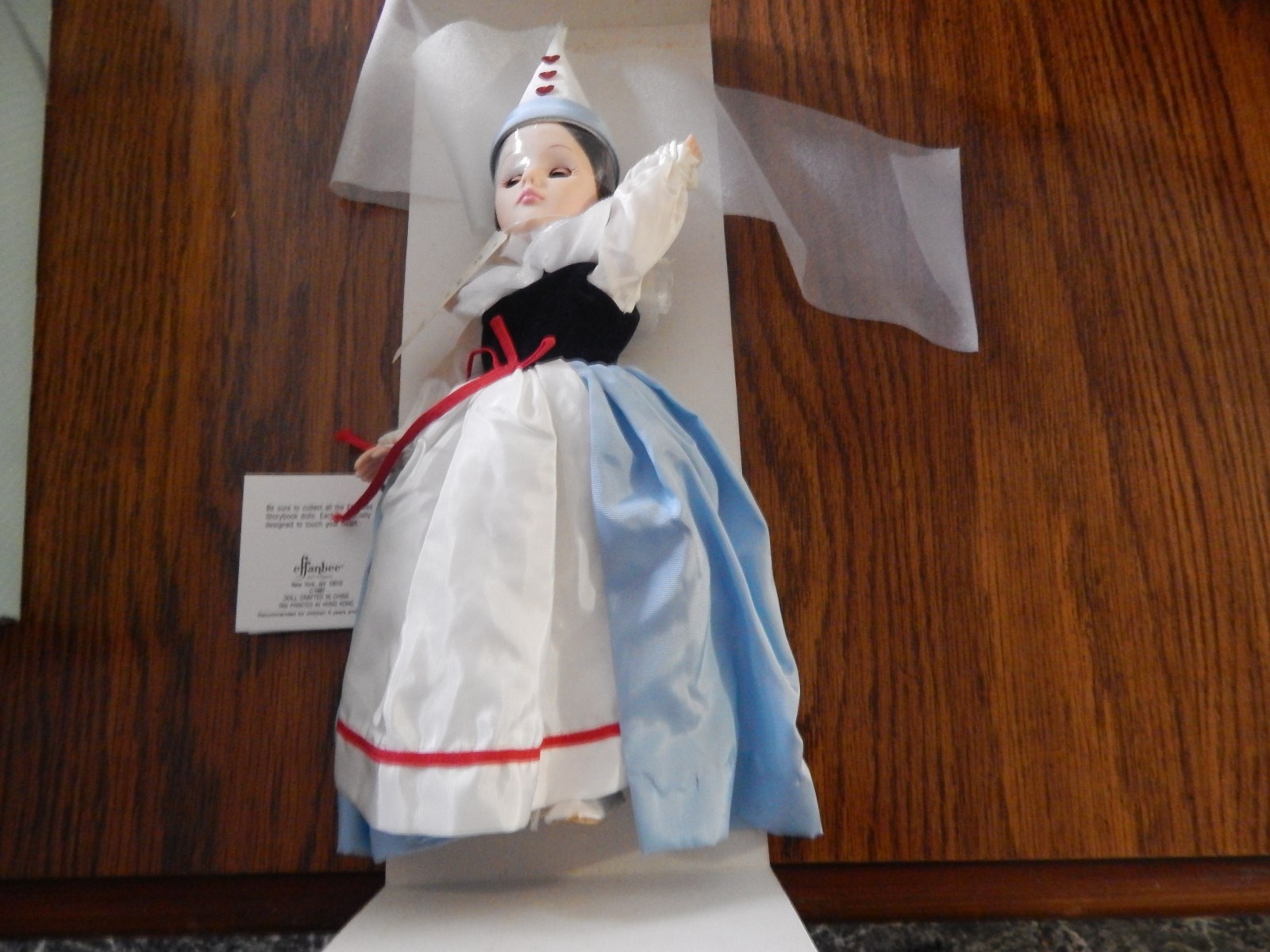 EFFANBEE STORYBOOK COLLECTION QUEEN OF HEARTS DOLL STYLE #FB1183
