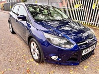 2012 Ford Focus 1.0 125 EcoBoost Zetec 5dr HATCHBACK Petrol Manual