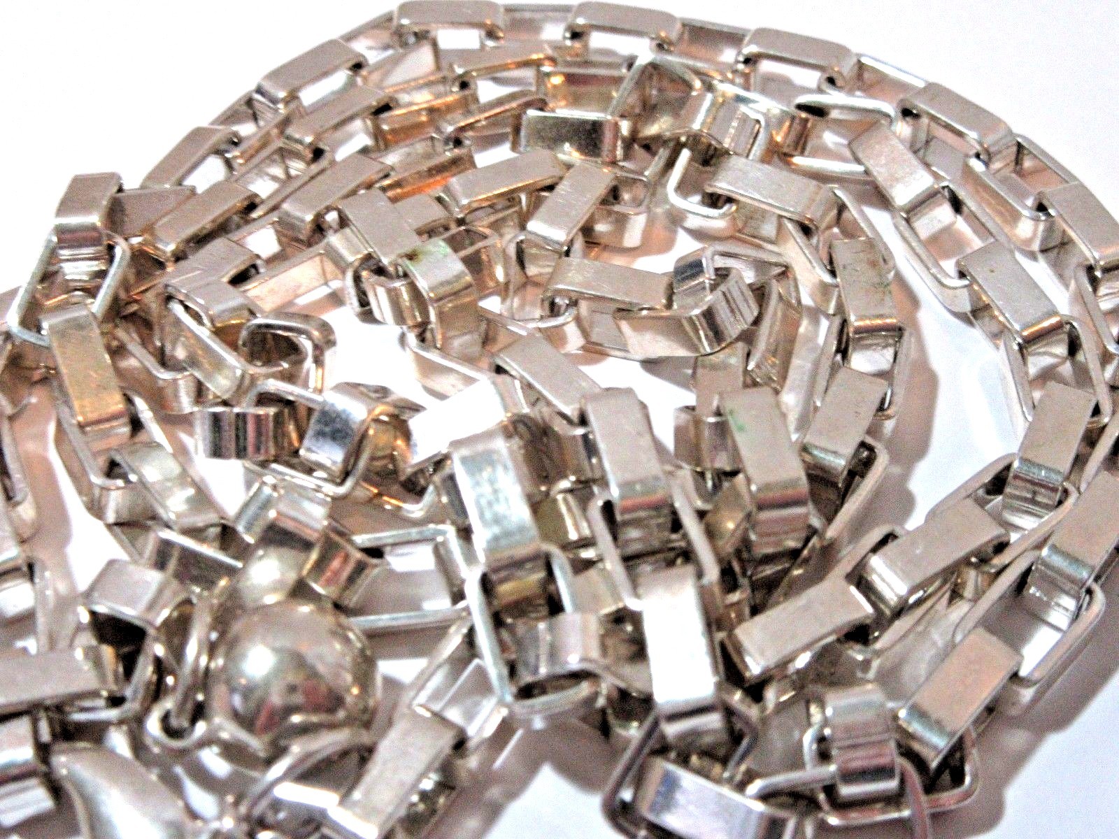 SILVER TONE METAL CHAIN RECTANGLE BAR THICK HEAVY BELT OR NECKLACE VINTAGE KOREA