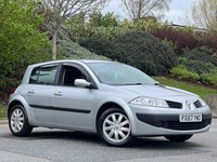2007 Renault Megane 1.4 16v Authentique 5dr HATCHBACK Petrol Manual