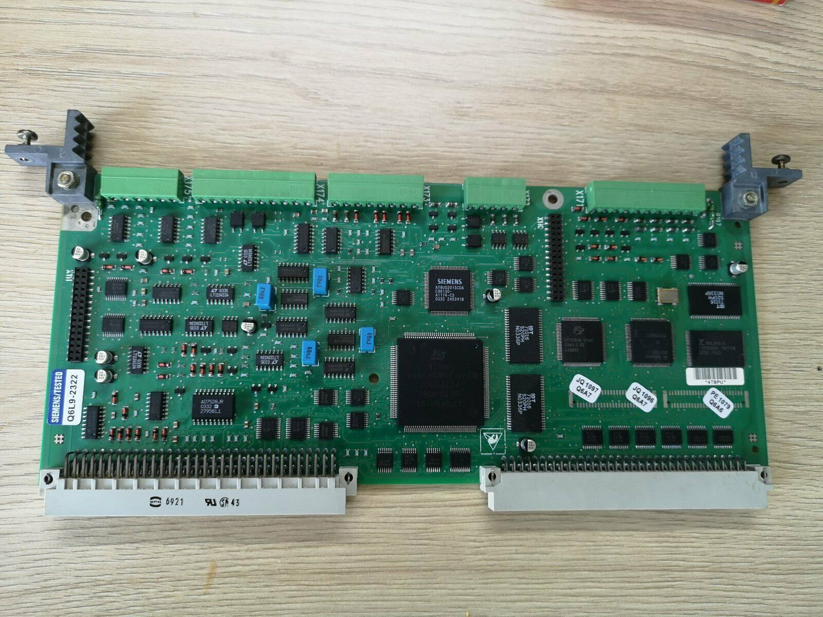 5D140 SIEMENS C98043-A1600-L1-18 保証付き 5D140 SIEMENS C98043