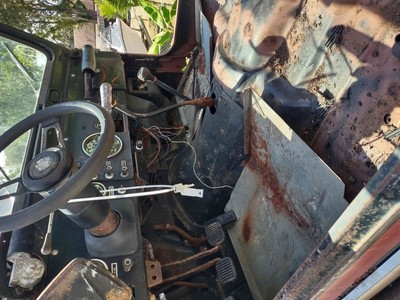 image 4 of engine