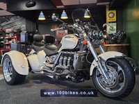 2010 TRIUMPH ROCKET GRINNALL R3T TRIKE 8,800 MILE'S 