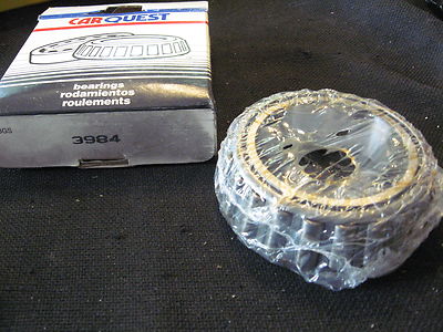 NEW Carquest 3984 Differential Bearing NOS *FREE SHIPPING*