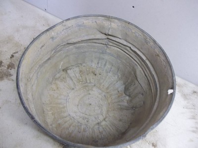 Rough ole 1/2 Bushel Grain Tub for  Flower Pot Garden Planter