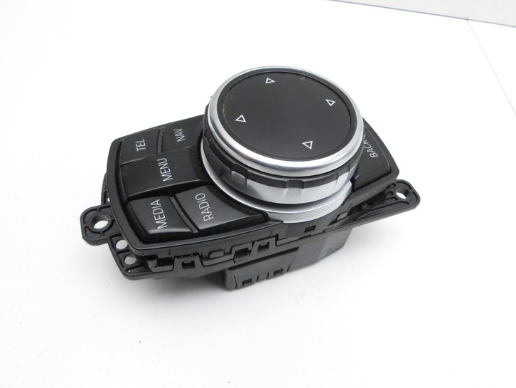 BMW 525d F10 13-17 Bedienteil Bedienelement Multimedia Controller Schalter BMW 525d F10 13-17 27.02.2014 9350723... Bild 3