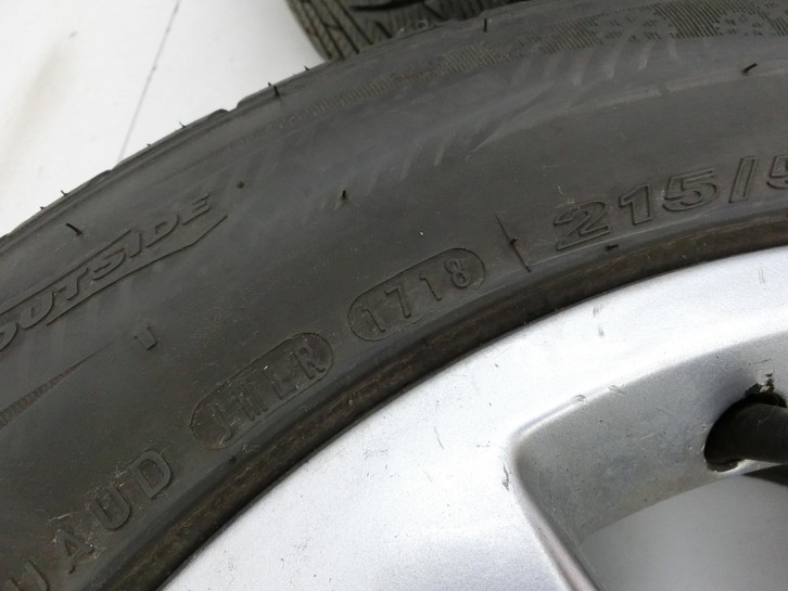Audi A4 B6 8H 02-05 4 x Kompletträder Aluminiumfelge Winterreifen 215/55R16 5X112 Audi A4 B6 8H 02-05 17.05.2005... Bild 16