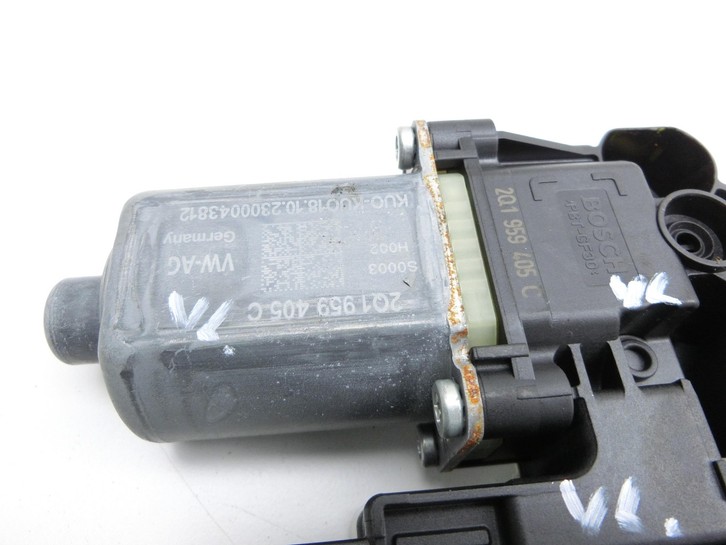 Skoda Kamiq NW4 19-23 Fensterhebermotor Links Vorne Skoda Kamiq NW4 19-23 27.02.2024 2Q1959405C gebraucht Vorschau 4