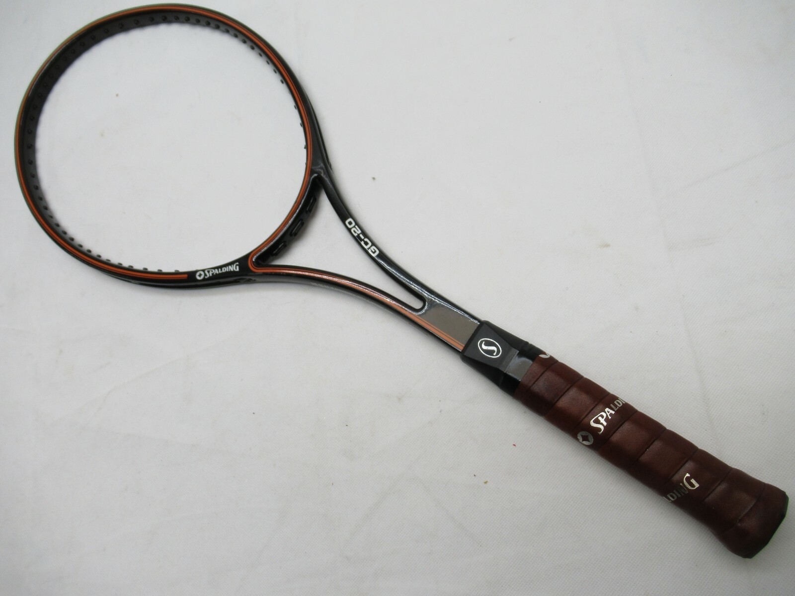 NEW OLD STOCK** SPALDING GC-20 MID TENNIS RACQUET (4 3/8