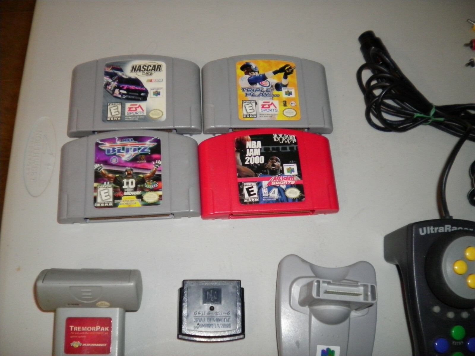 NINTENDO 64 BUNDLE CONSOLE GAMES CONTROLLER JUMPER PAK TREMOR TRANSFER TESTED