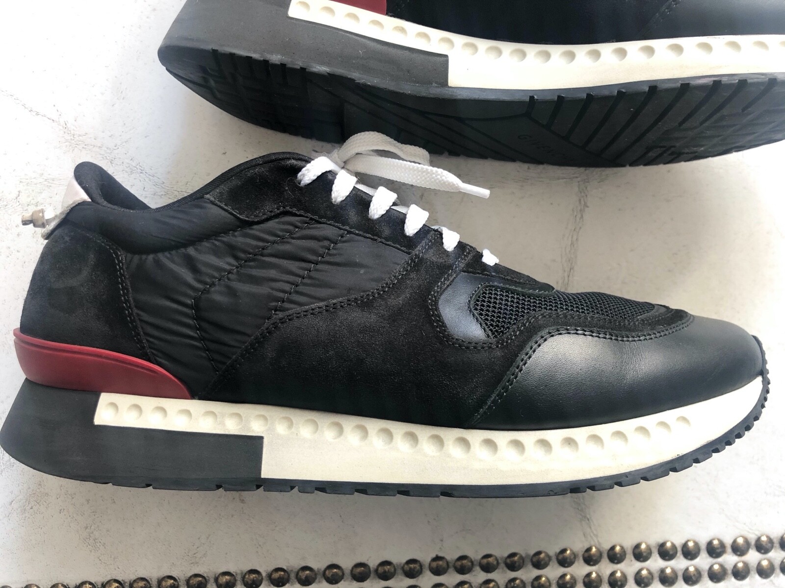 givenchy active runner