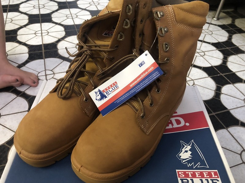 rivers steel cap boots