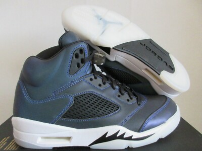 WMNS NIKE AIR JORDAN 5 RETRO OIL GREY-BLACK-WHITE SZ 5