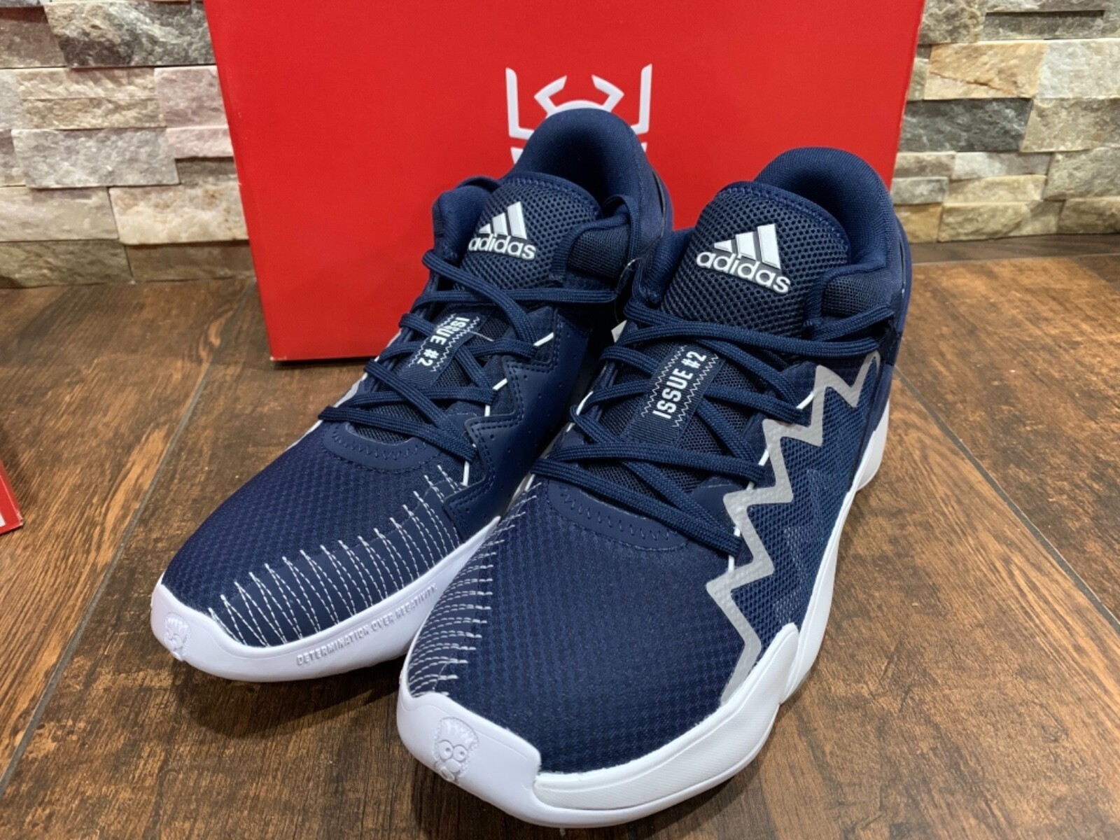 訳あり アディダス スニーカー D.O.N. Issue #2 DONOVAN Adidas D.O.N. Issue 2 Donovan Mitchell Shoes Size 19 Triple