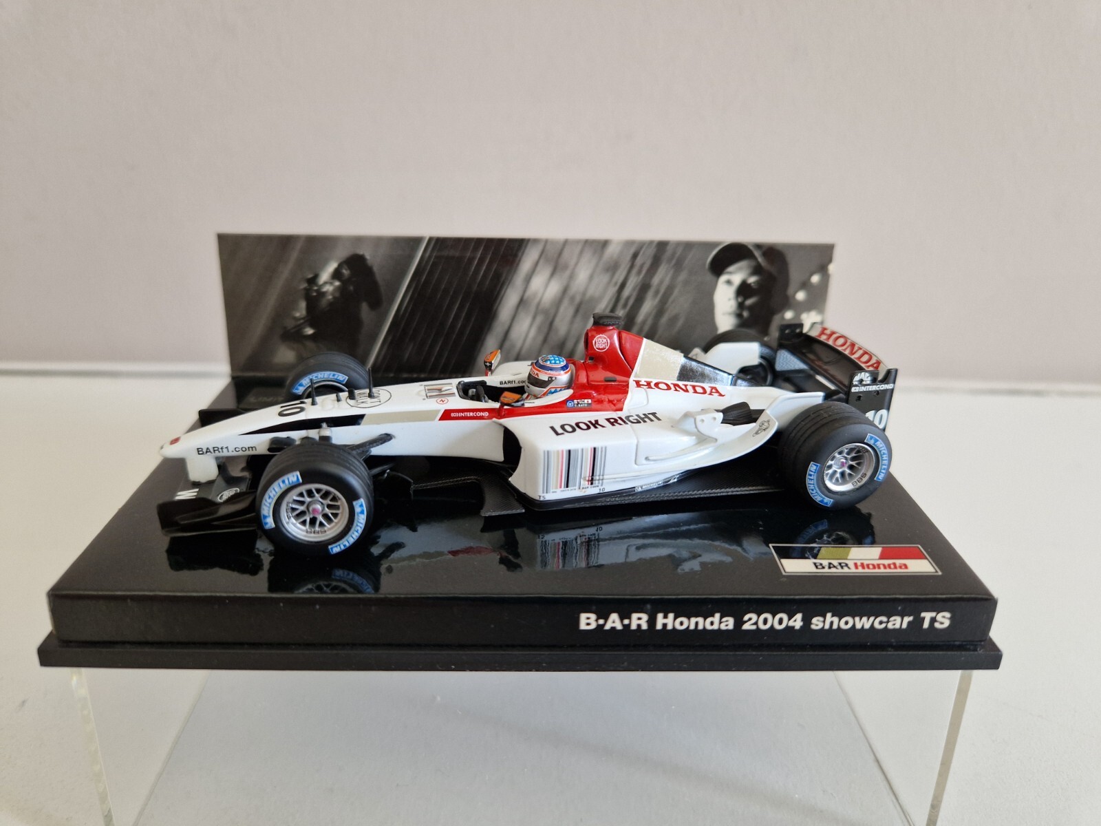 ミニチャンプス B・A・R HONDA SHOWCAR 2004 Ｔ.SATO Minichamps 1/43 BAR Honda 005 T. Sato - Team Edition Showcar