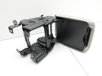 Audi A5 8T QU 07-12 Armlehne Mittelarmlehne Auflage Audi A5 8T QU 07-12 22.10.2007 8K0864207D gebraucht Vorschau 5