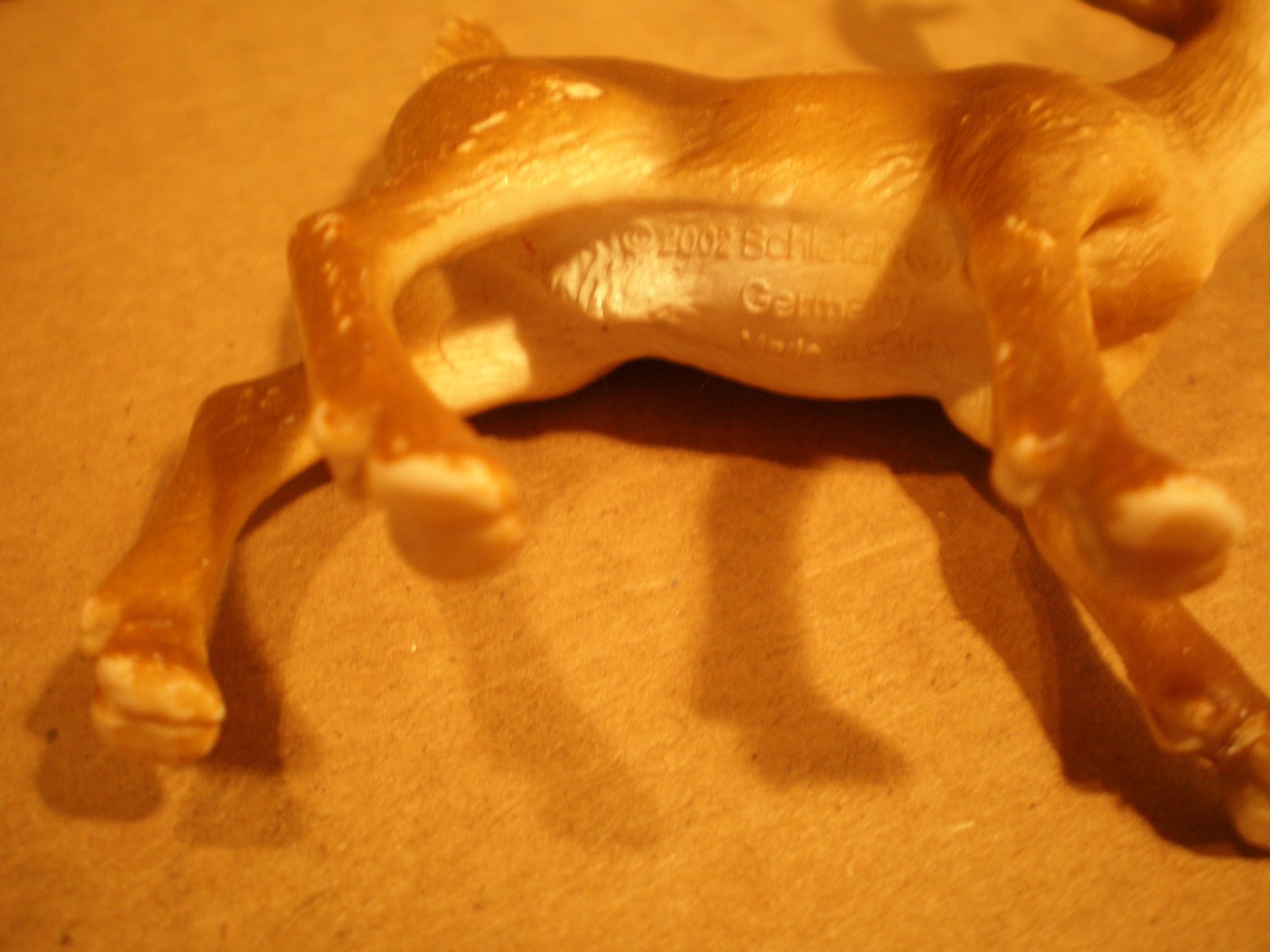 Set of 2 Schleich Whitetail BUCK 2002 w/Antlers 10 pointer & Whitetail DOE DEER