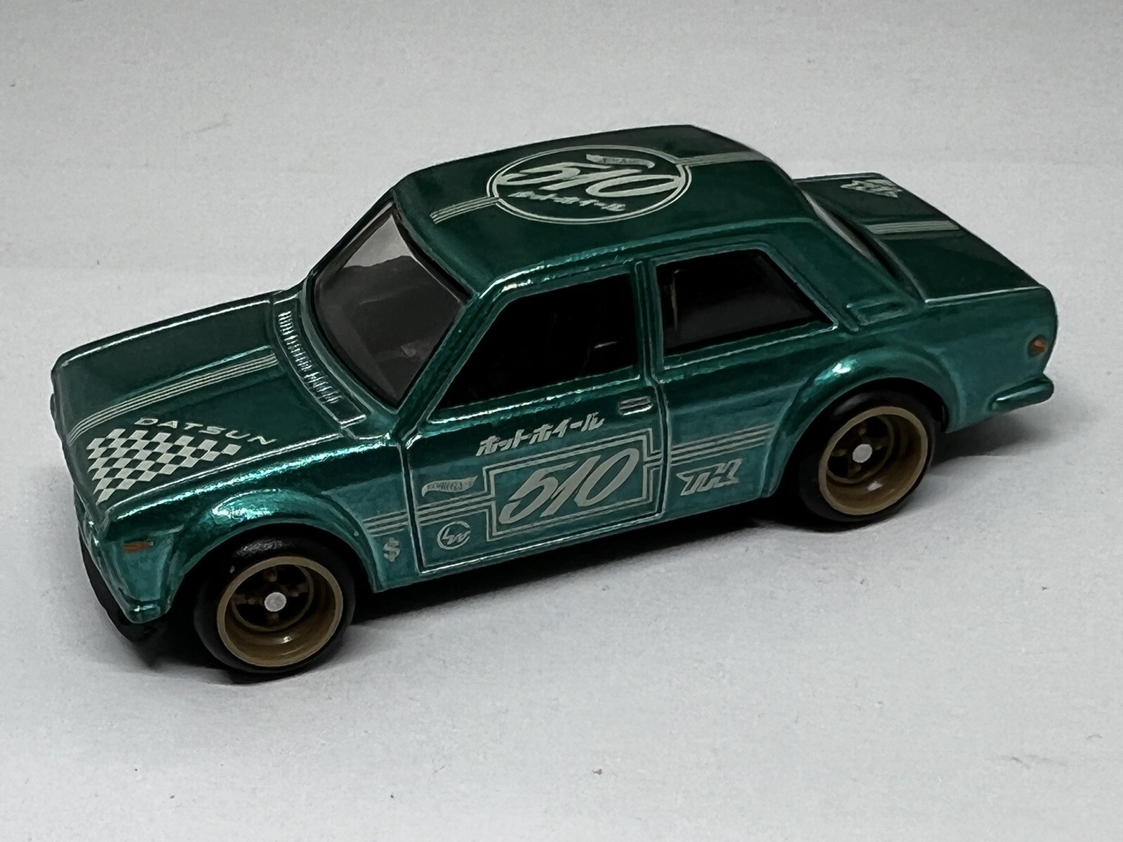Hot Wheels Super Treasure Hunt 2021 STH - '71 Datsun