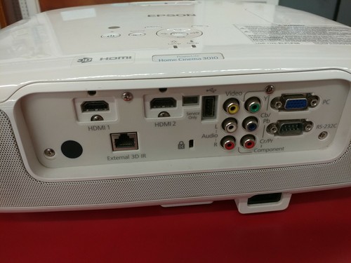 Epson PowerLite Home Cinema 3010e 3D Projector 1920x1080 with Belkin ScreenCast