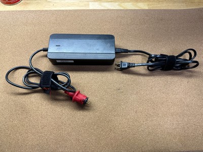 Specialized SL Battery Charger SBC-C06 (Needs Repair)のeBay Specialized SL Battery Charger SBC-C06 (Needs Repair)のeBay