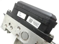 Nissan Juke F15 10-19 ABS Steuergerät Aggregat Hydraulikblock Nissan Juke F15 10-19 10.06.2015 32131142 476601KK1C... Vorschau 6