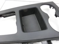 Audi A4 8W 19-24 Blende Einbaurahmen für Mittelkonsole Audi A4 8W 19-24 27.01.2020 8W1864261H gebraucht Vorschau 5