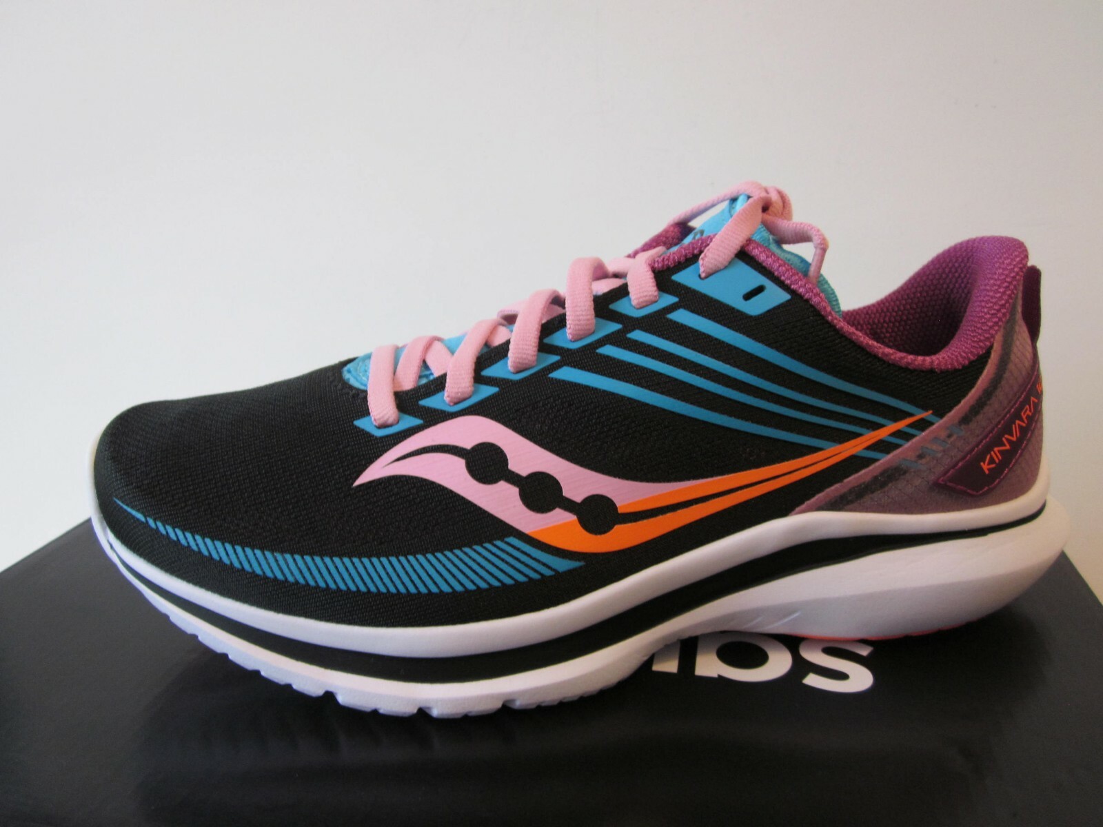saucony kinvara womens