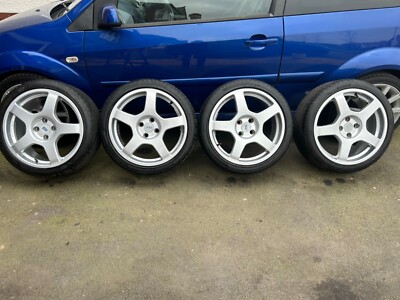 FORD FOCUS RS Mk1 18" X 8J OZ Racing Alloy Wheels MICHELIN Pilot Sport Tyres X 4